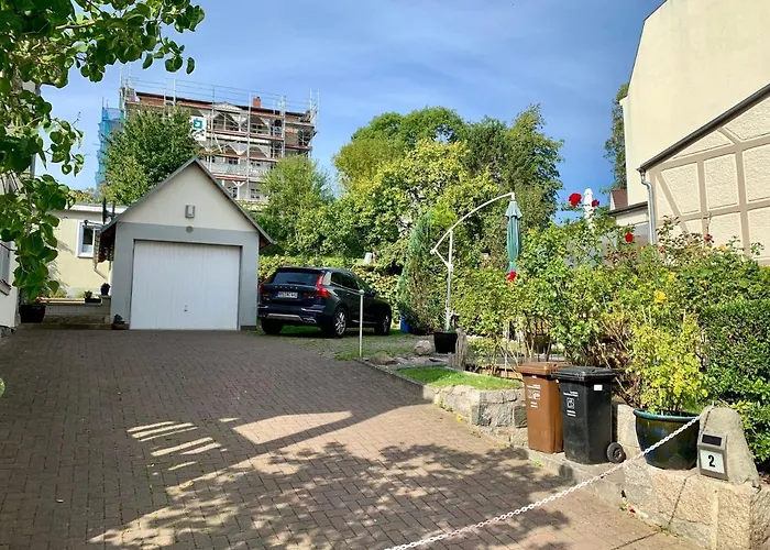 Lejlighed Villa-rosengarten-ferienwohnung-baumhaus-mit-seeblick Sassnitz