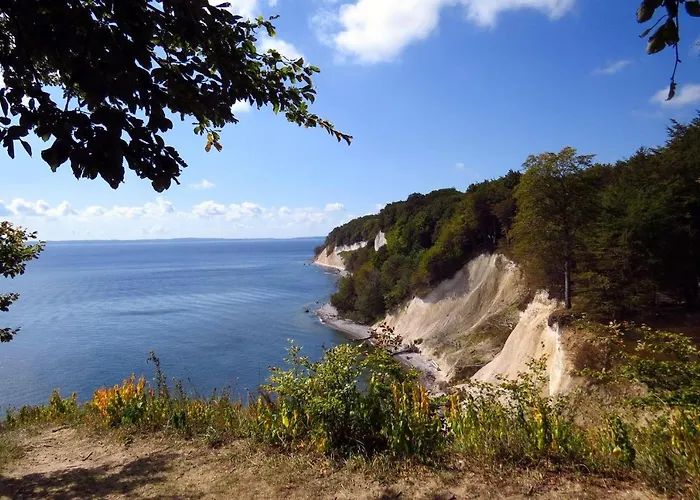 Lejlighed Villa-rosengarten-ferienwohnung-baumhaus-mit-seeblick